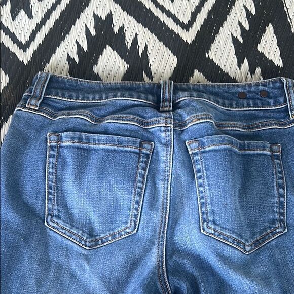CAbi Blue Straight Leg Jeans with Distressed Knees B - Picture 6 of 10